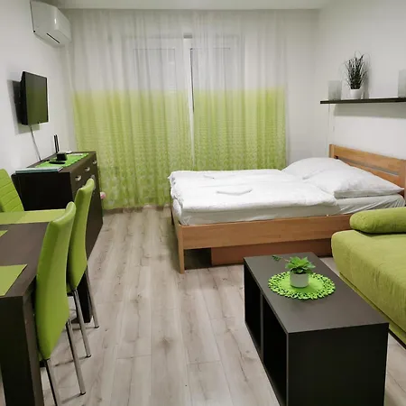 Apartamento Diamond Podhájska